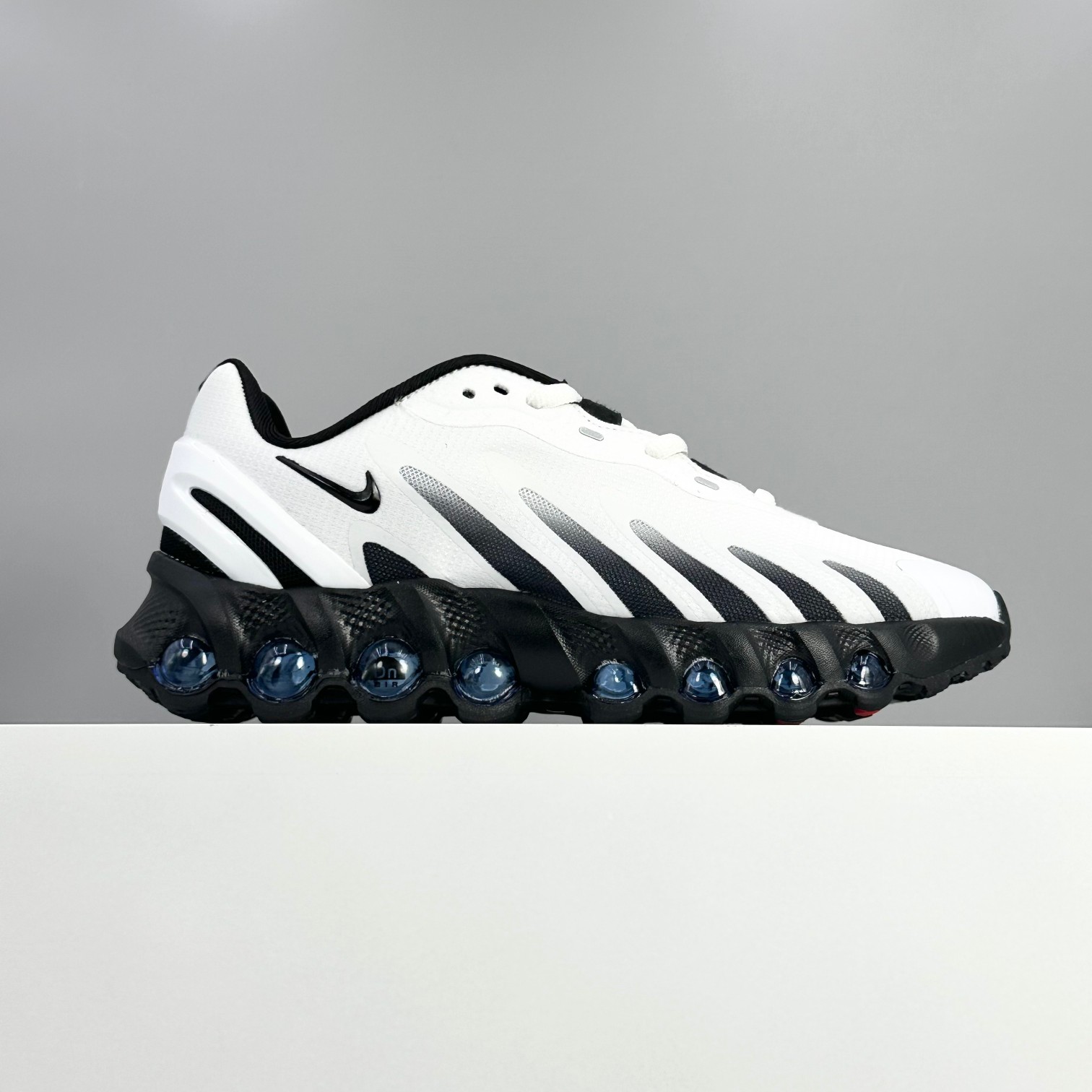 Nike Air Max Dn8