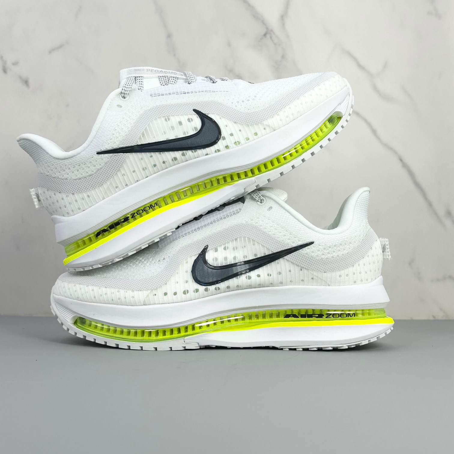 Nike Air Zoom White Green