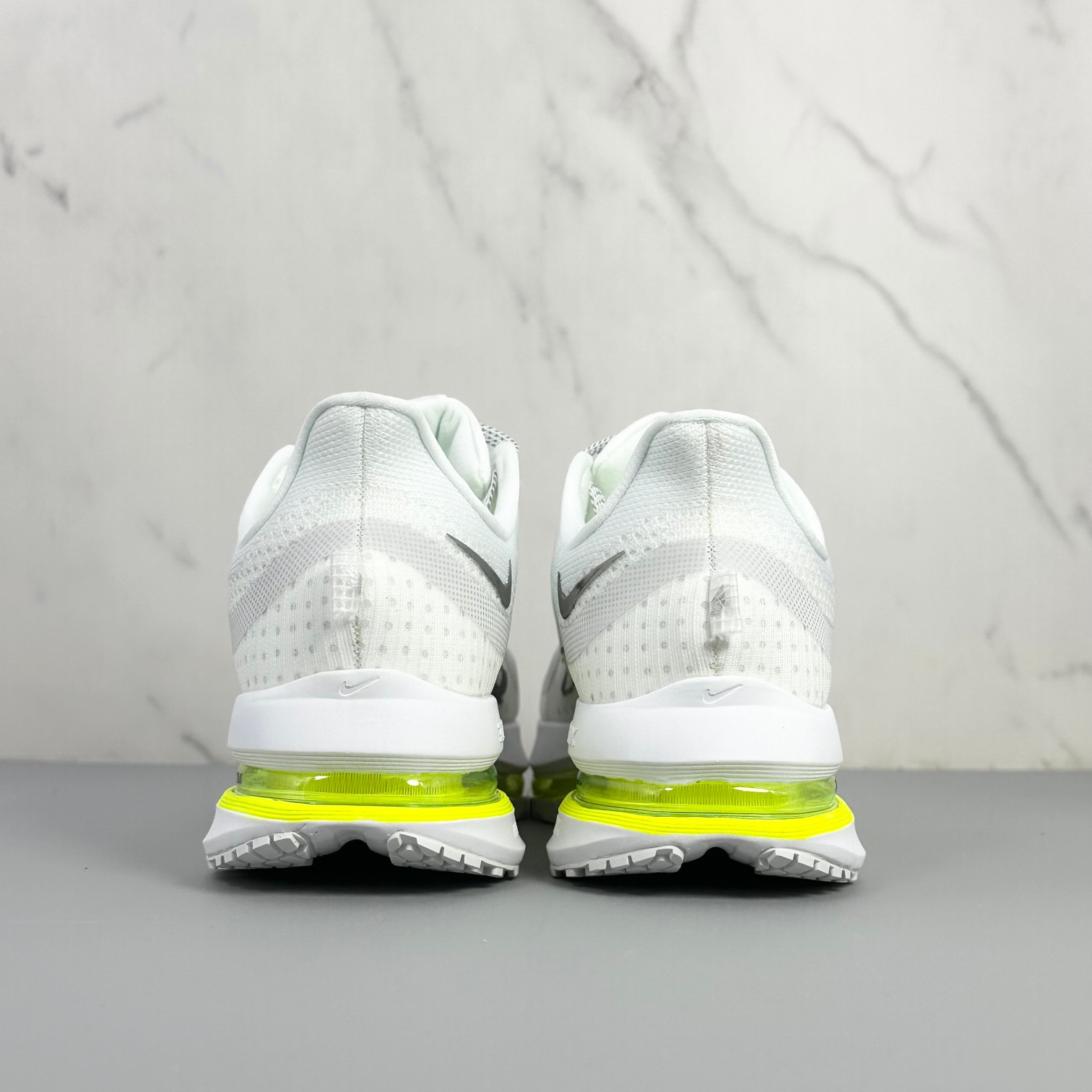 Nike Air Zoom White Green