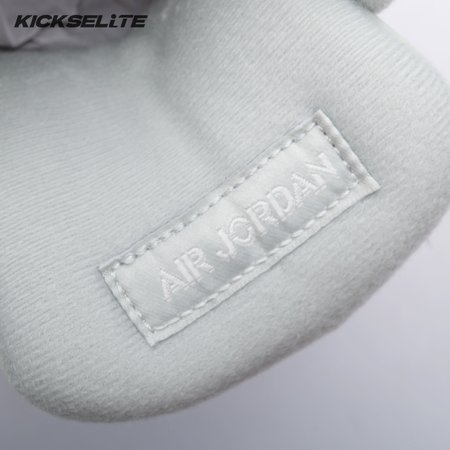 Air Jordan 4 "Seafoam" HV0823-003 Unisex
